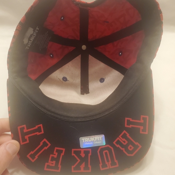 Trukfit Hat All Over Red Print  Adjustable Snapback Cap L'il Wayne Streetwear - Picture 5 of 6